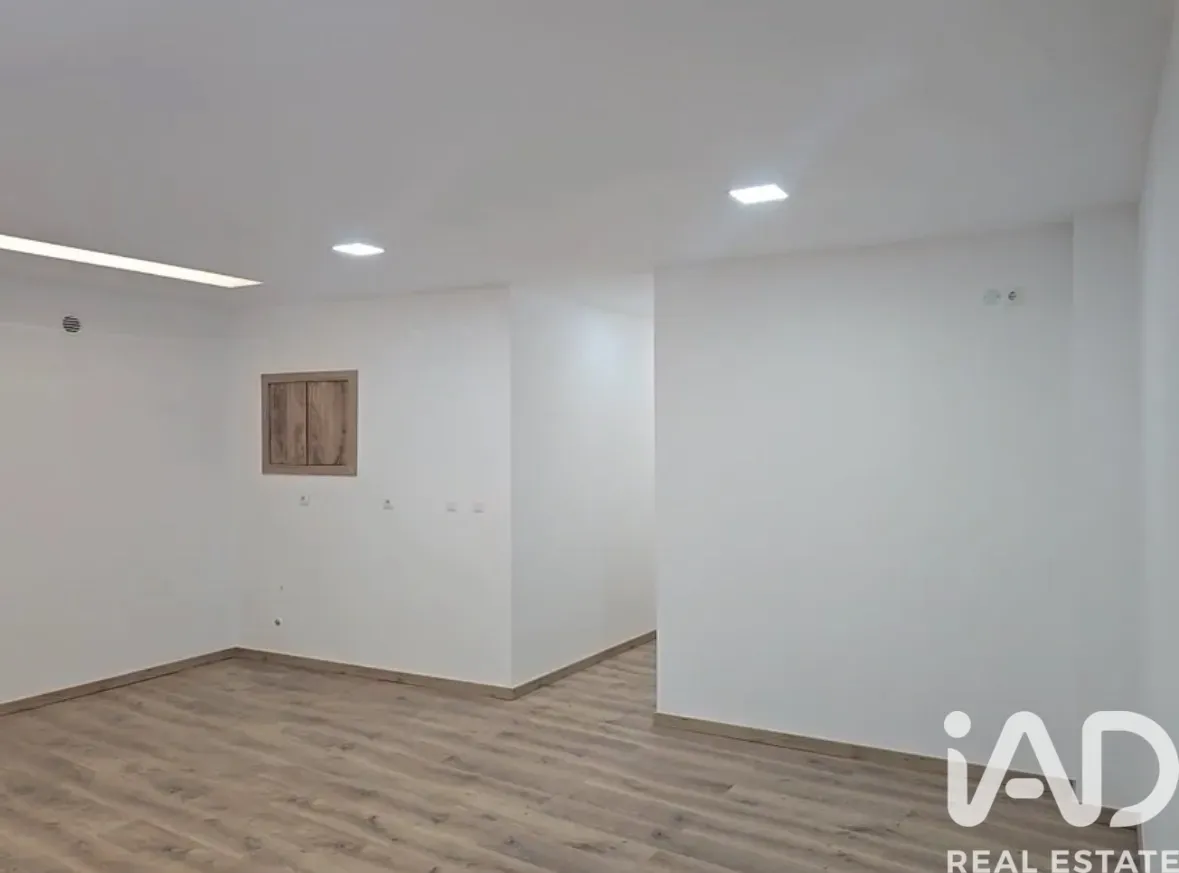 Odnowiony lokal w Setúbal – zdjęcie 5