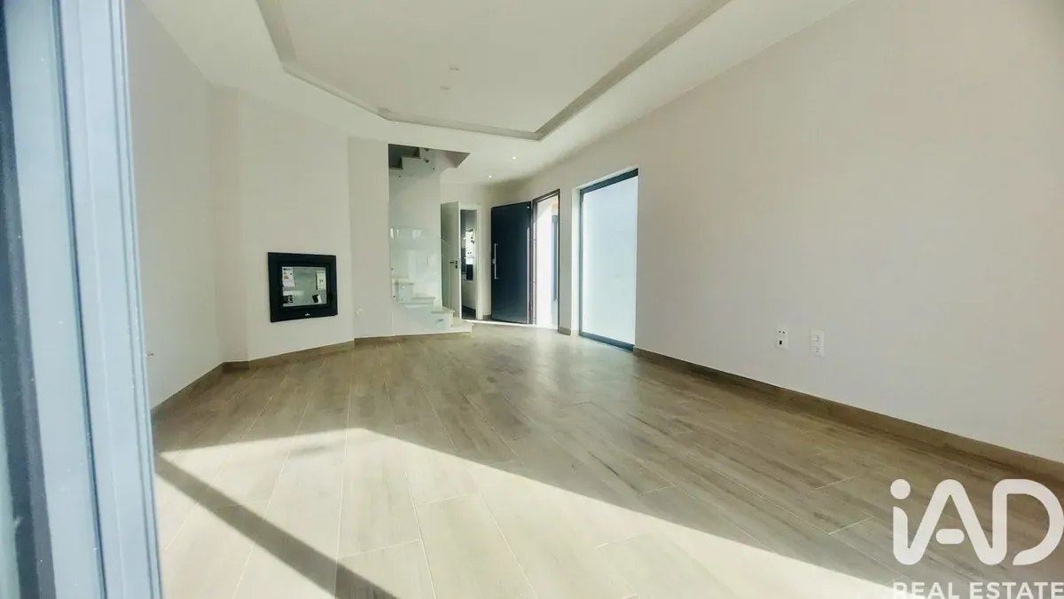 Nowy dom z garażem w Quinta do Conde (Sesimbra) – zdjęcie 10