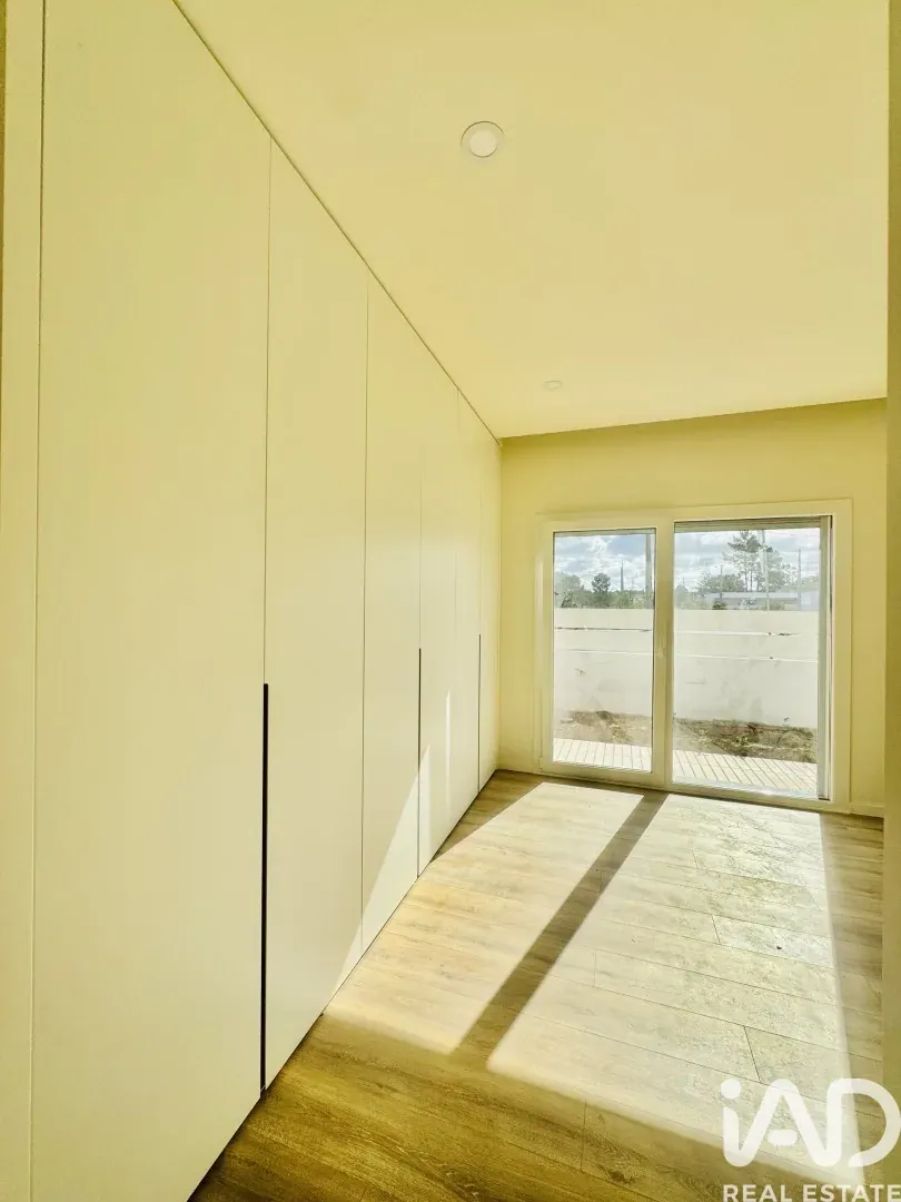 Nowy dom z basenem w Quinta do Anjo (Palmela) – zdjęcie 2