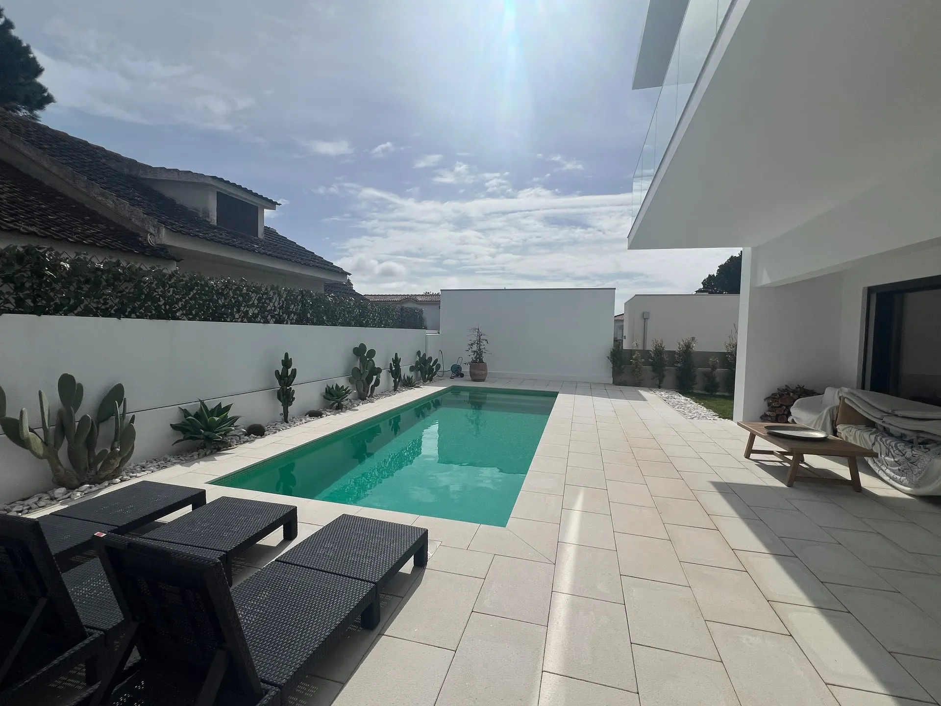 Taras z basenem — Portugalia